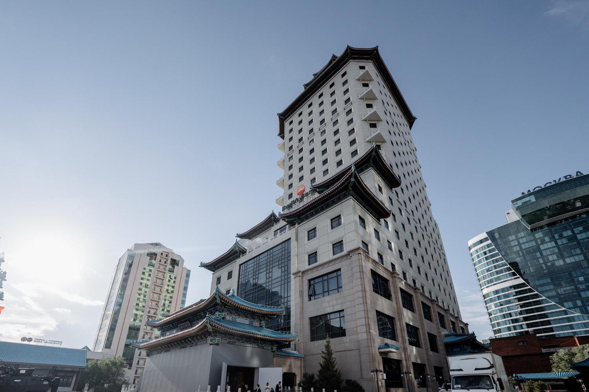Beijing Palace Soluxe Hotel Astana Εξωτερικό φωτογραφία The hotel in 2019